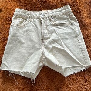 Zara Demin Off-White Women’s Shorts